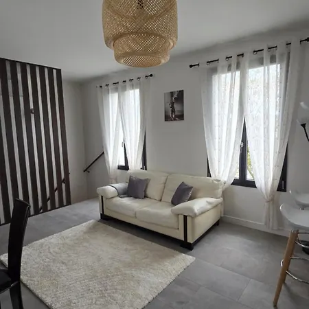 Maison Vendégház *